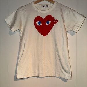 Comme des Garcons PLAY Red Heart Graphic Tee - White